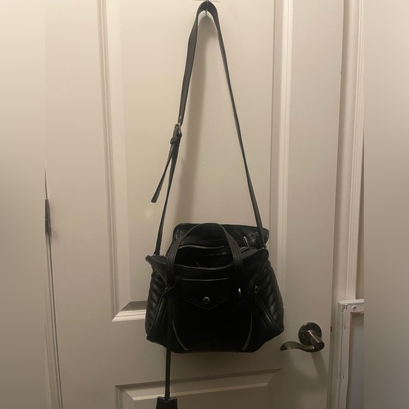 Alexander McQueen Shoulder Bag - Picture 7 of 11